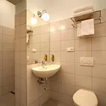 Hotel White Lion
