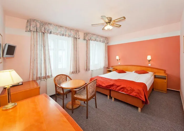 White Lion 4* Прага