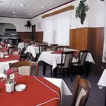 Hotel White Lion 4*